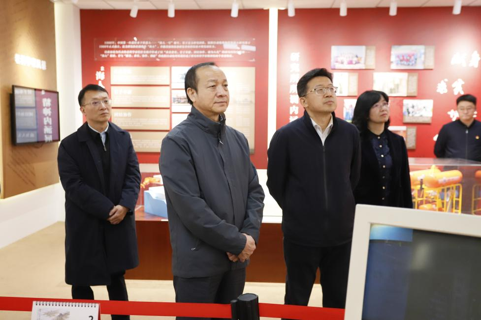 李和風(fēng)調(diào)研沈陽自動(dòng)化所